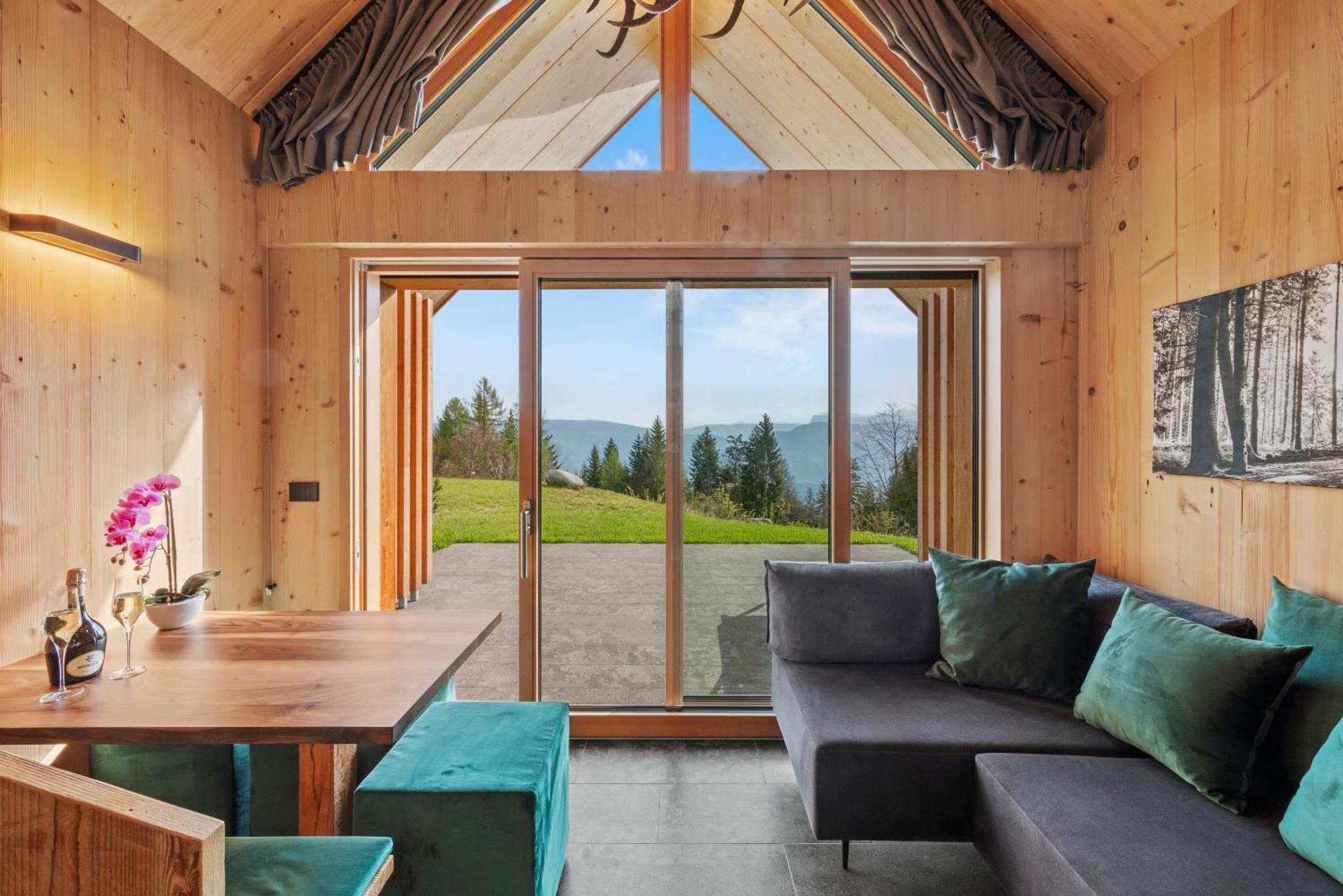 New Opening "Sissi Chalets" - Unique Luxury Hideaway With Mountain View & Sauna Mendola Exteriér fotografie