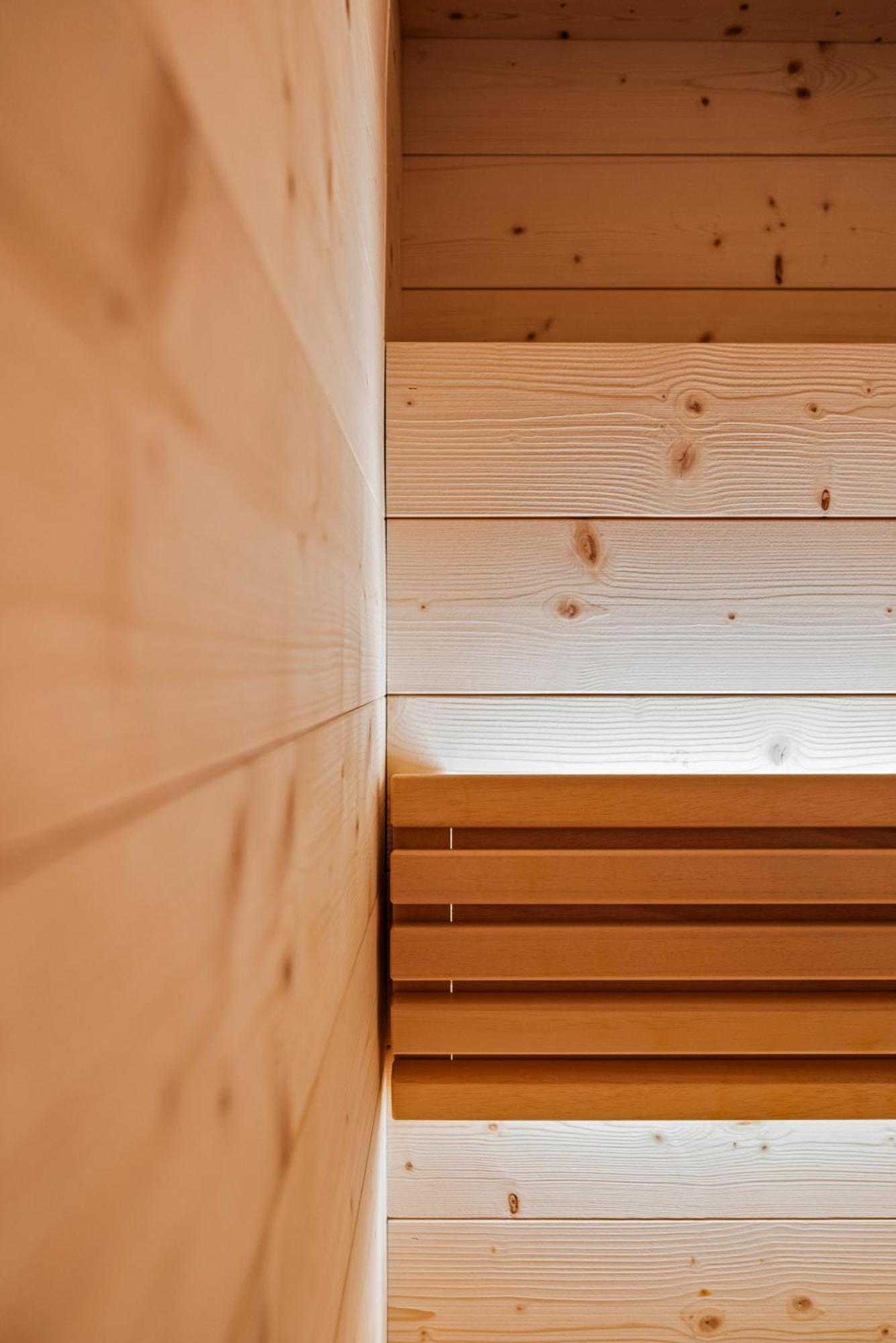 New Opening "Sissi Chalets" - Unique Luxury Hideaway With Mountain View & Sauna Mendola Exteriér fotografie