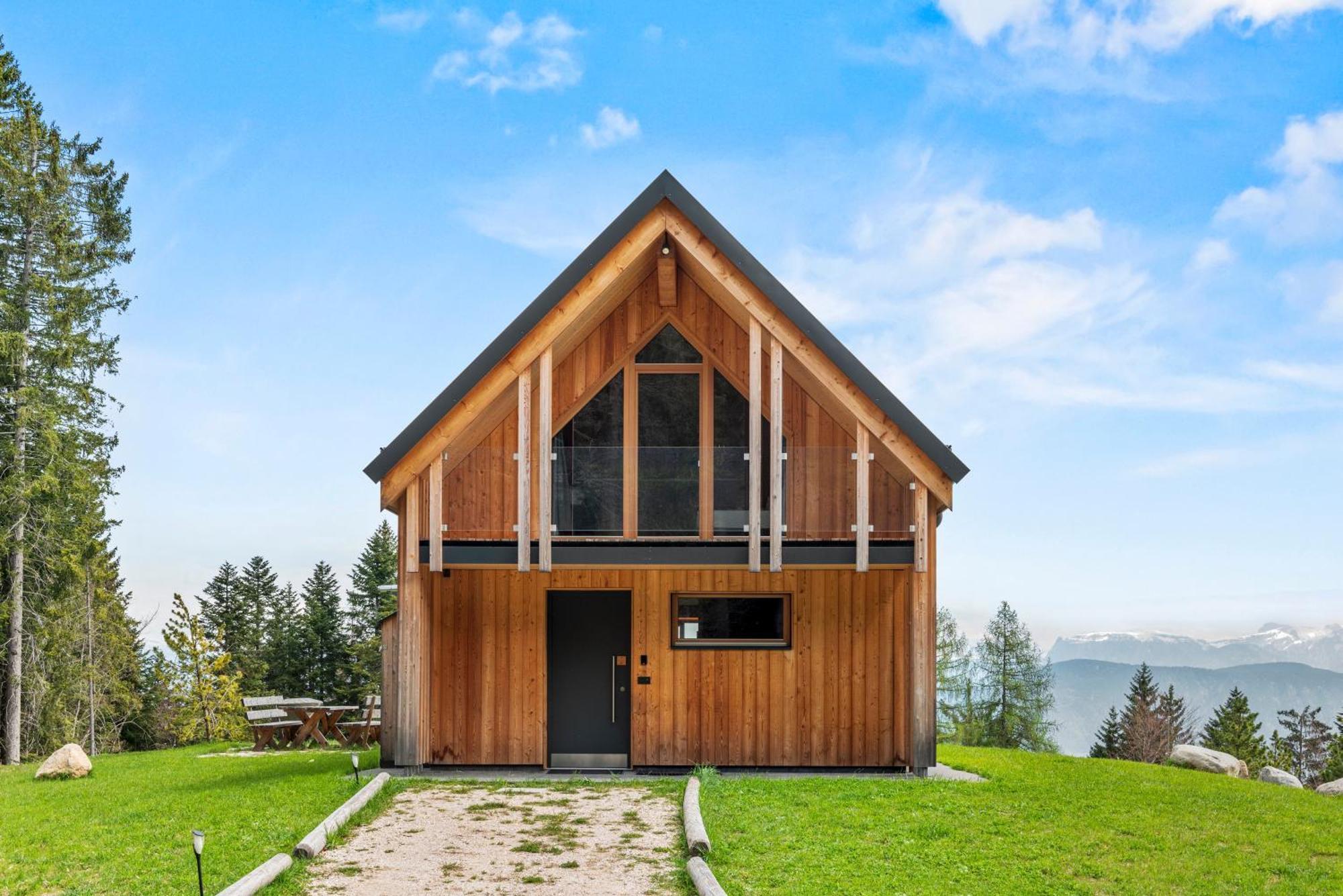 New Opening "Sissi Chalets" - Unique Luxury Hideaway With Mountain View & Sauna Mendola Exteriér fotografie